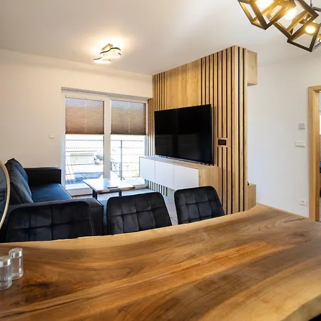 Woody Apartment Liptovska Tepla